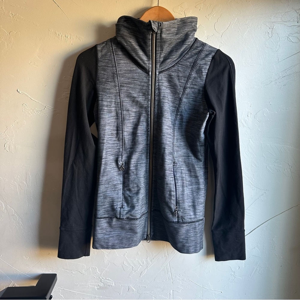 lululemon athletica Gray and Black Full-Zip Utility Jacket